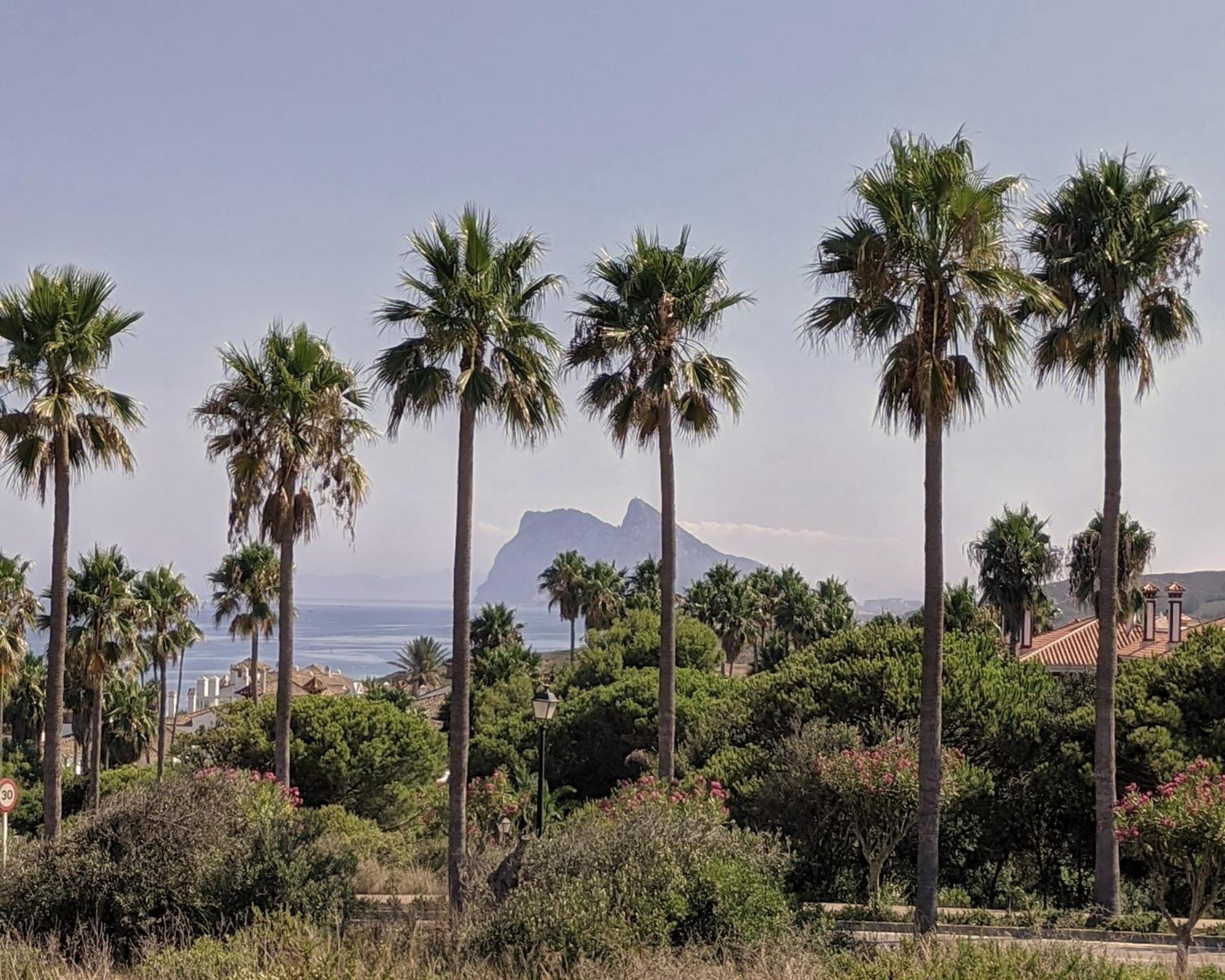 Oku Andalusia Hotell Alcaidesa Exteriör bild